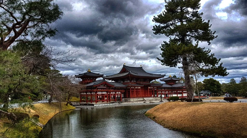 LOS 10 TEMPLOS MAS IMPRESIONANTES DE JAPON