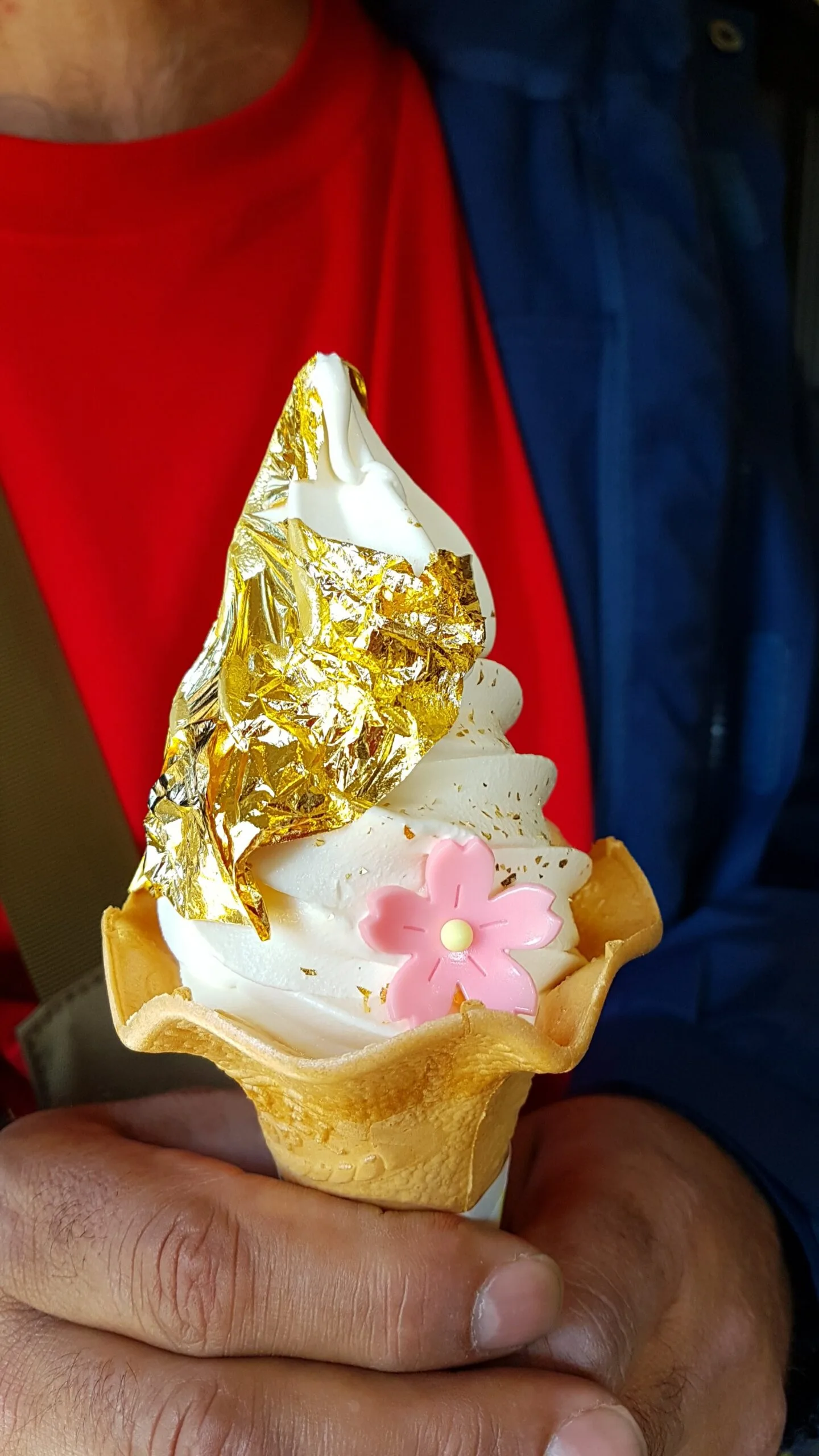 galeria sobre helados con pan de oro, detalle helado